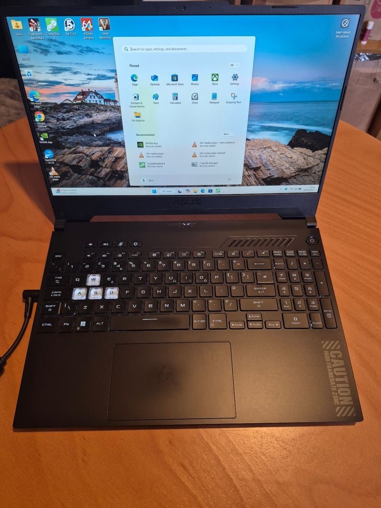 Gaming Laptop Asus TUF Dash F15 15.6" Intel i5-12450H/RTX3050Ti/16GB RAM/512GB SSD/Windows 11