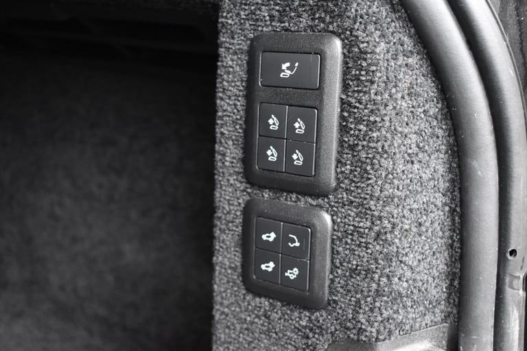 2019 Land Rover Range Rover V8 AUTOBIOGRAPHY+Top of the range model! Estate Petrol Automatic