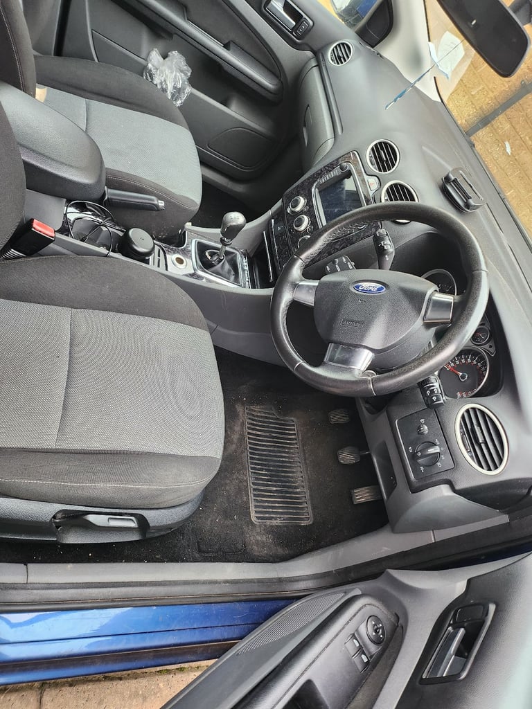 Volkswagen, GOLF, Hatchback, 2010, Manual, 1598 (cc), 5 doors