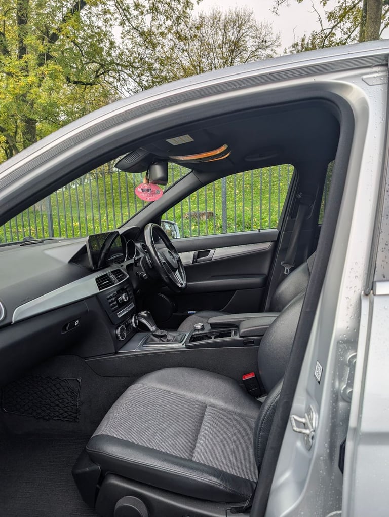 Mercedes-Benz, C CLASS, Saloon, 2011, Semi-Auto, 1796 (cc), 4 doors
