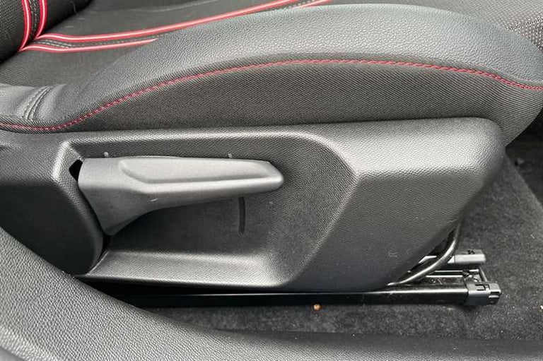 2025 Vauxhall Corsa 50kWh Yes Hatchback 5dr Electric Auto (136 ps) Hatchback Electric Automatic