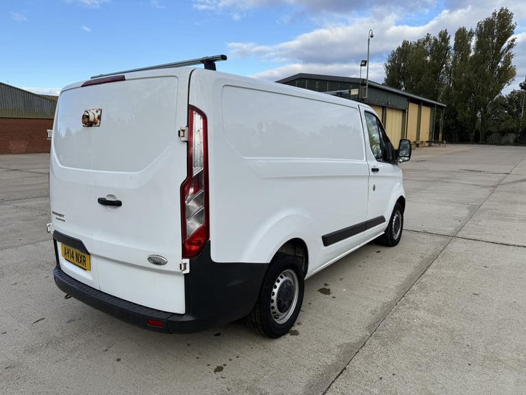 2014 Ford Transit Custom 2.2 TDCi 100ps Low Roof Van PANEL VAN DIESEL Manual