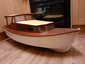Wooden model boat suit radio control ( Truro Cornwall )