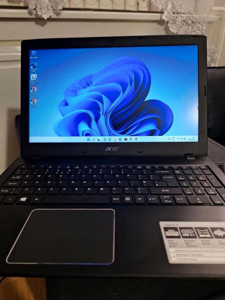 image for Acer AMD A9(7th gen)+AMD Radeon R5 Graphics,128gb ssd,8gb ram laptop
