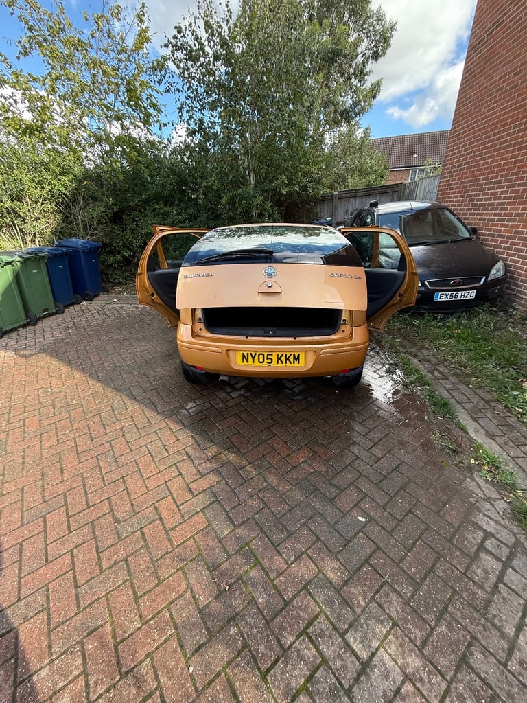 Vauxhall, CORSA, Hatchback, 2005, Other, 1389 (cc), 5 doors