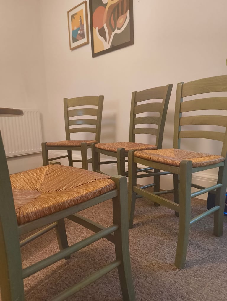 4 dining chairs