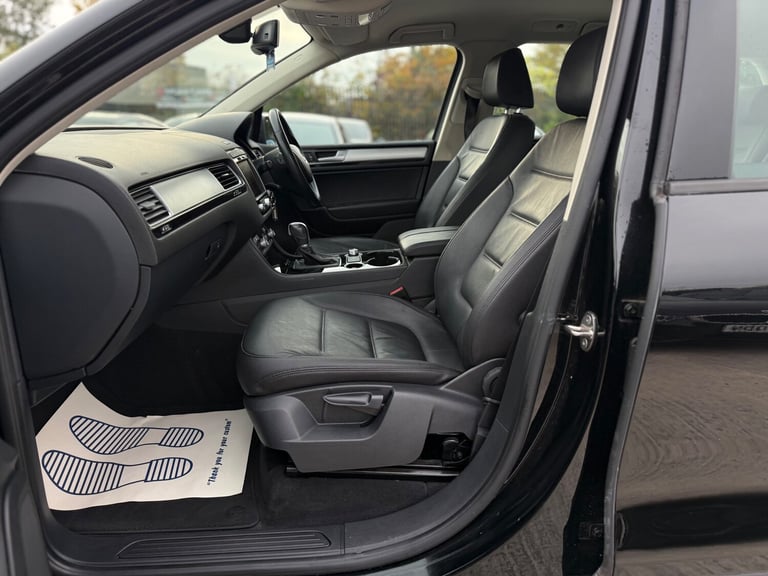 2015 Volkswagen Touareg 3.0 TDI V6 BlueMotion Tech Escape SUV 5dr Diesel