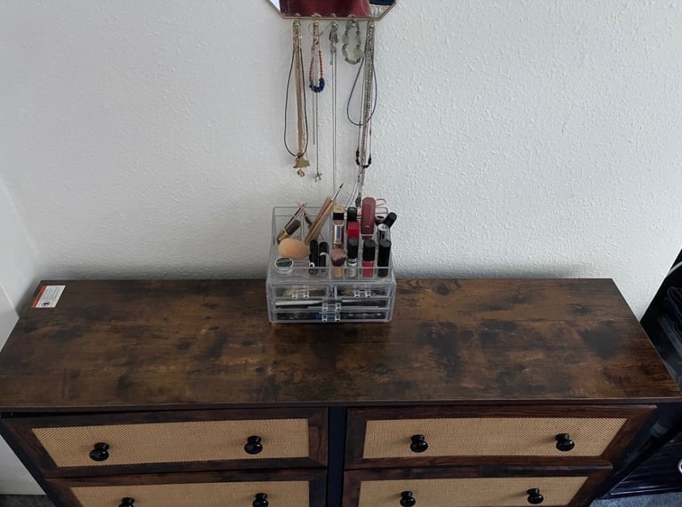 Chest of Draws 