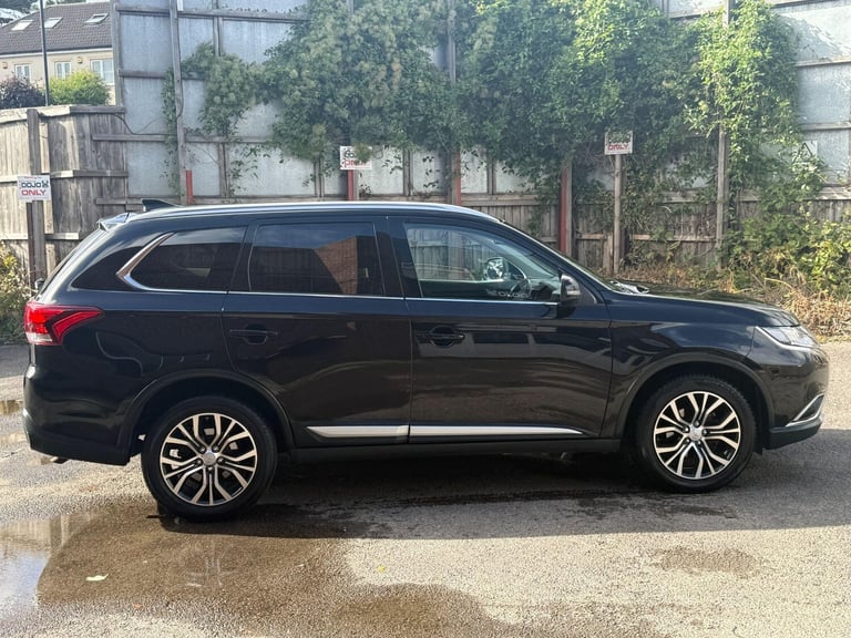 2018 Mitsubishi Outlander 2.2 DI-D 4 4WD Euro 6 (s/s) 5dr ESTATE Diesel Manual