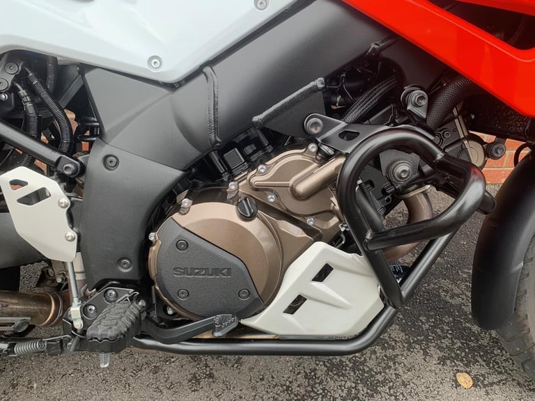 Suzuki DL 1050 V-STROM - 3652 miles - 2 YEAR WARRANTY
