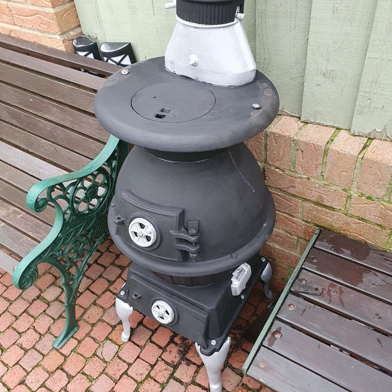 Pot belly cast iron stove 