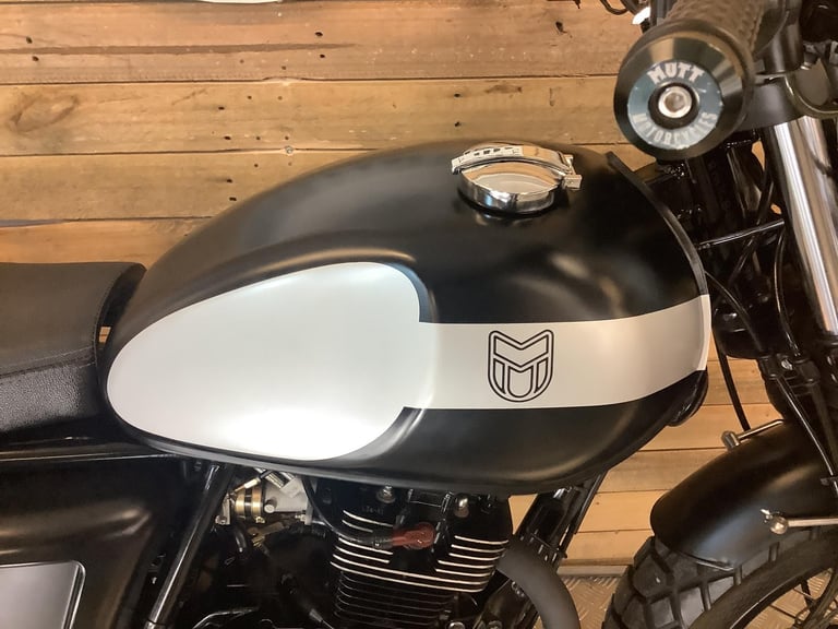 Mutt GT-SR 125