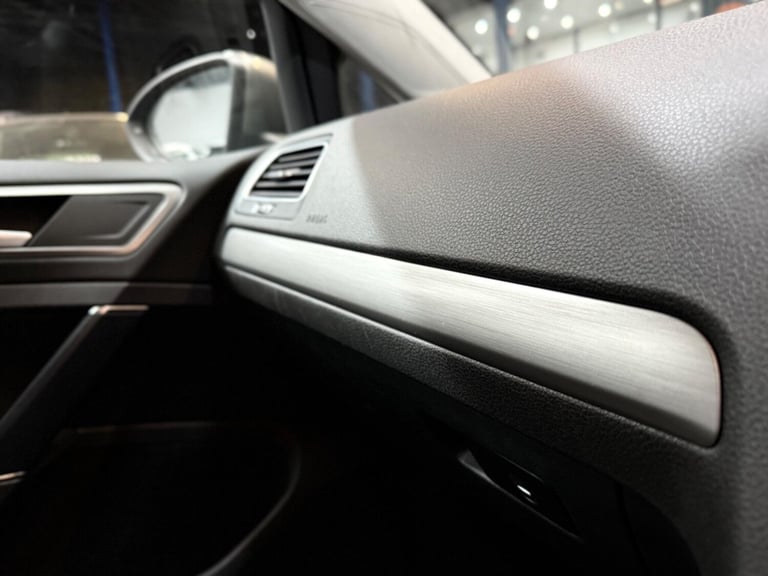 2015 Volkswagen Golf 1.6 TDI 105 Match 5dr HATCHBACK DIESEL Manual