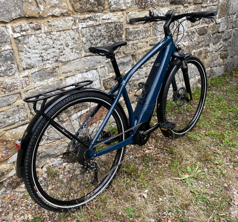 Specialized Turbo Vado 3.0 Electric Bike 2021 w Rack, Lights + Mudguards Great Condition