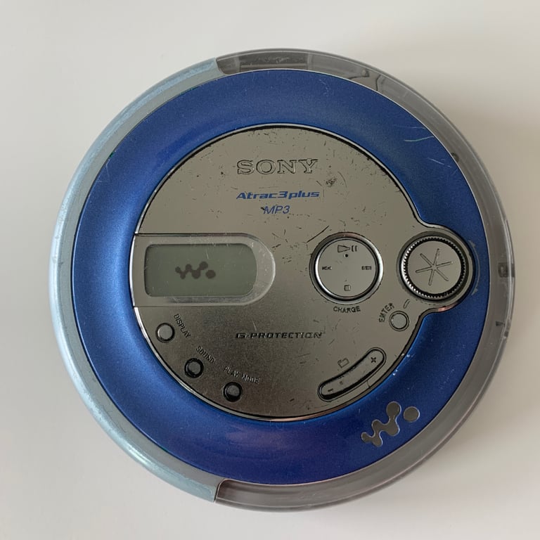Sony Vintage Discman CD Walkman MP3 Player D-NE715 - Great Condition
