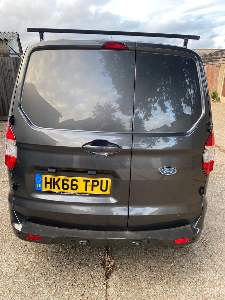 Ford, TRANSIT COURIER, Panel Van, 2016, Manual, 1562 (cc)