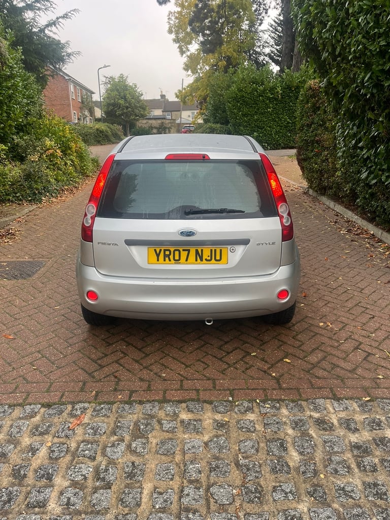 Ford, FIESTA, Hatchback, 2007, Manual, 1242 (cc),5 doors - Image 4