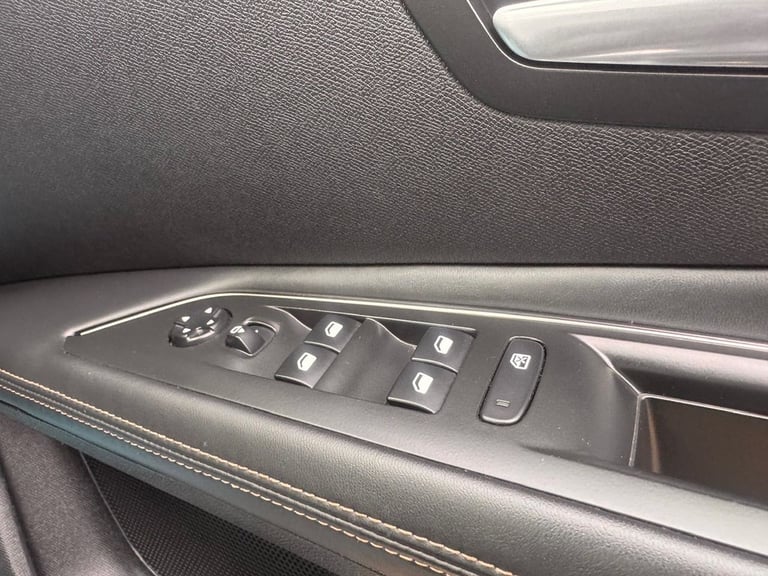 2018 Peugeot 3008 1.5 BlueHDi GT Line SUV 5dr Diesel Manual Euro 6 (s/s) (130 ps) HATCHBACK Diese...