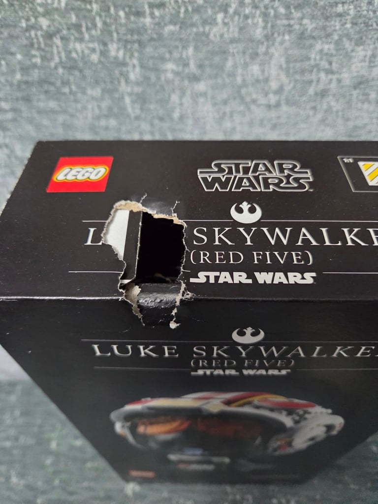🧱 LEGO Star Wars 75327 – Luke Skywalker Red Five Helmet 🧠🚀
