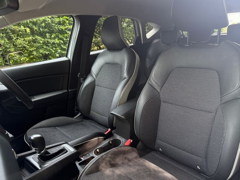 2022 Renault Captur 1.6 E-TECH 9.8kWh SE Edition SUV 5dr Petrol Plug-in Hybrid Auto Euro 6 (s/s H...