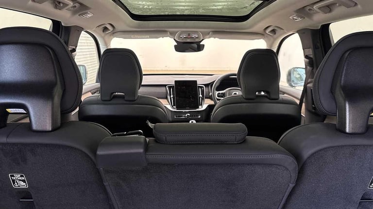 2025 Volvo XC90 Plus, T8 AWD Plug-in hybrid, Electric/Petrol, Dark, 7 Seats ESTATE Petrol/Electri...
