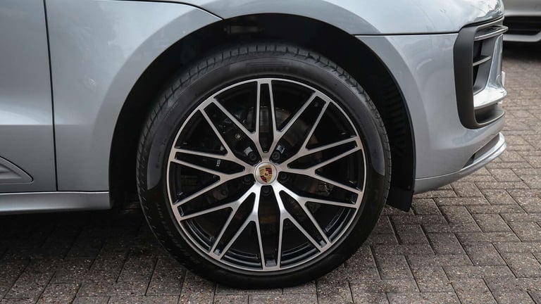 2023 Porsche Macan S (2023) SUV Petrol Automatic