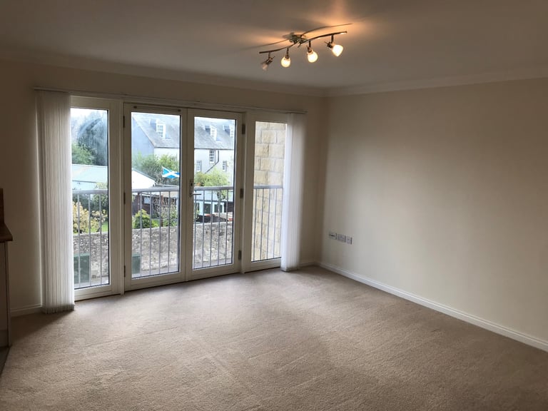 2 Bed Executive Flat for Rent