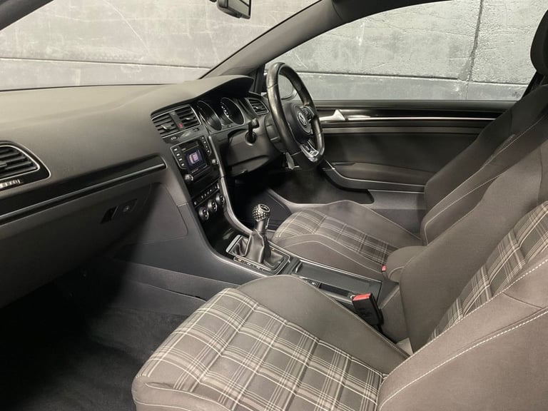 2014 Volkswagen Golf 2.0 TDI BlueMotion Tech GTD Hatchback 3dr Diesel Manual Euro 6 (s/s) (184 p ...