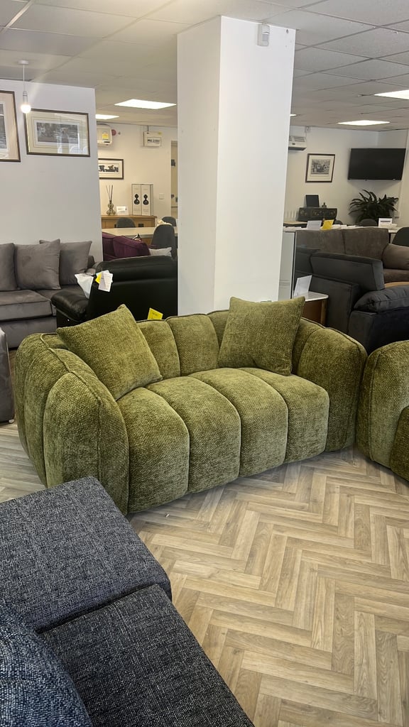 Bubble sofa set 3&2 RRP £3,699