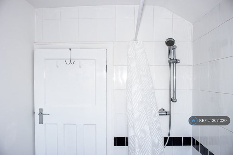 2 bedroom house in Malpas Drive, Warrington, WA5 (2 bed) (#2671020)