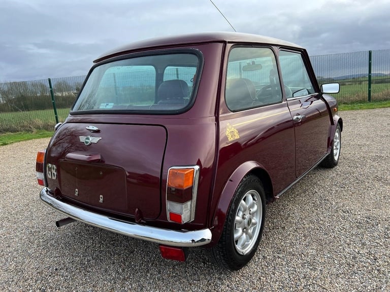 ROVER MINI RARE AUTOMATIC 40TH ANNIVERSARY EDITION IN MULBERRY * FULL LEATHER *