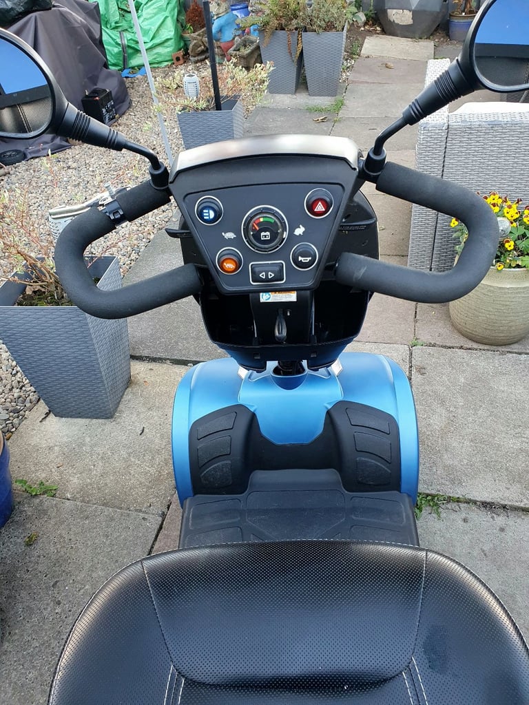 Rascal Vectra Sport 8mph Mobility Scooter 