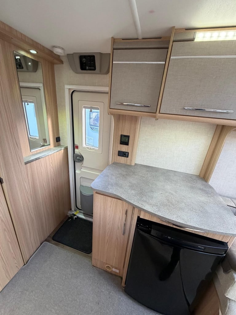 Coachman Vision Xtra 450/2 2 berth 2014 ***LOW LOW PRICE***