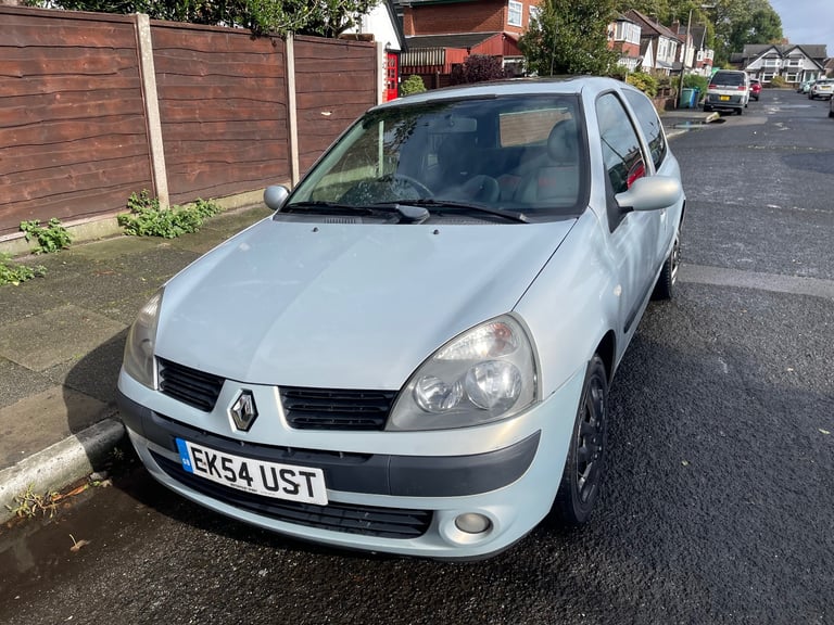 Renault, CLIO, Hatchback, 2004, Manual, 1461 (cc), 3 doors