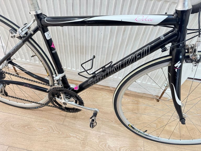 Specialized dolce road bike Aluminium frame in good condition All fully working 