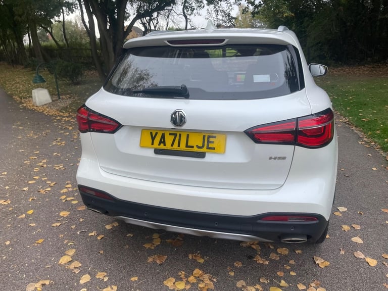 2022 MG MG HS 1.5 T-GDI Exclusive DCT Euro 6 (s/s) 5dr ESTATE Petrol Automatic