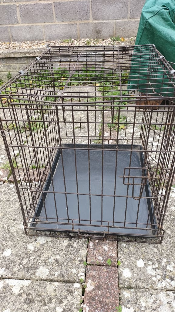Small dog cage 