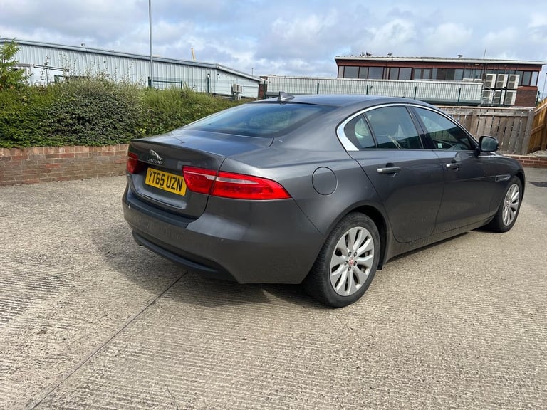 2015 Jaguar XE 2.0d SE 4dr SALOON Diesel Manual