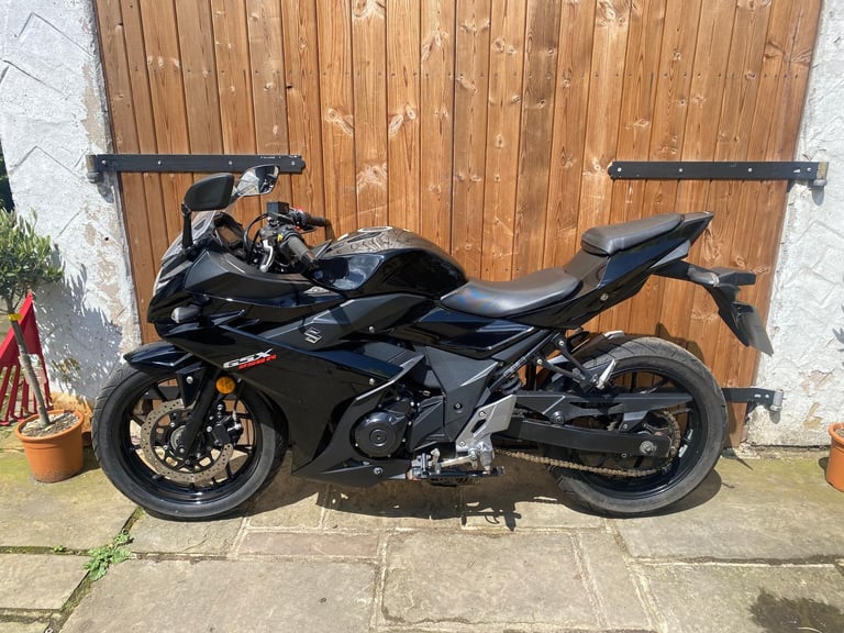 Suzuki GSXR250 2017 Sports Bike