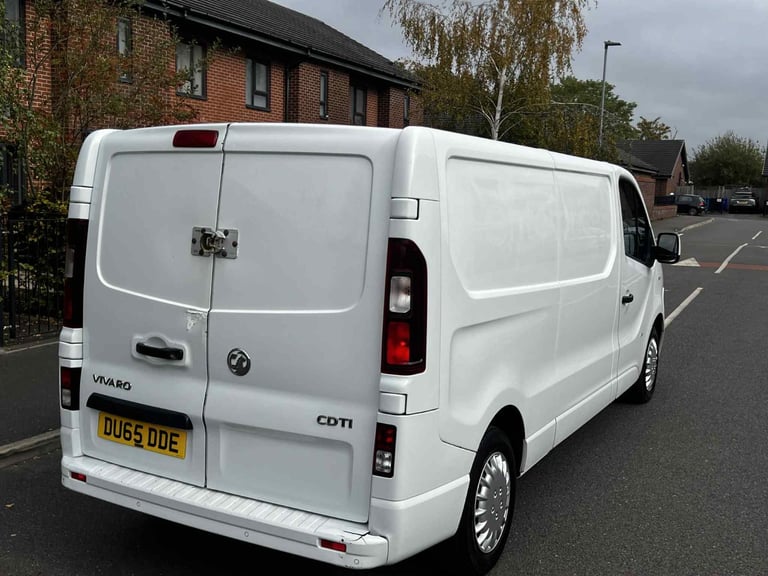 Vauxhall, VIVARO, Panel Van, 2015, Manual, 1598 (cc)