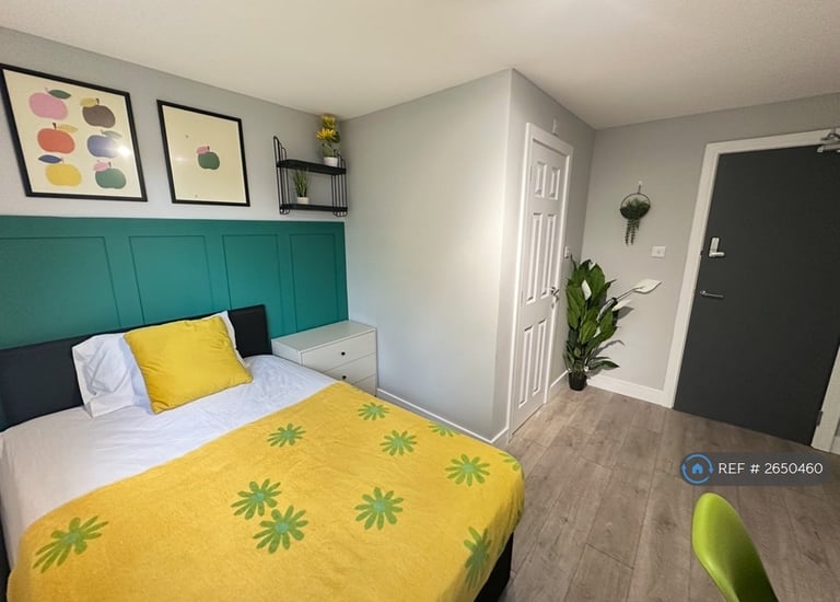 1 bedroom in Hereford Walk, Basildon, SS14 (#2650460)
