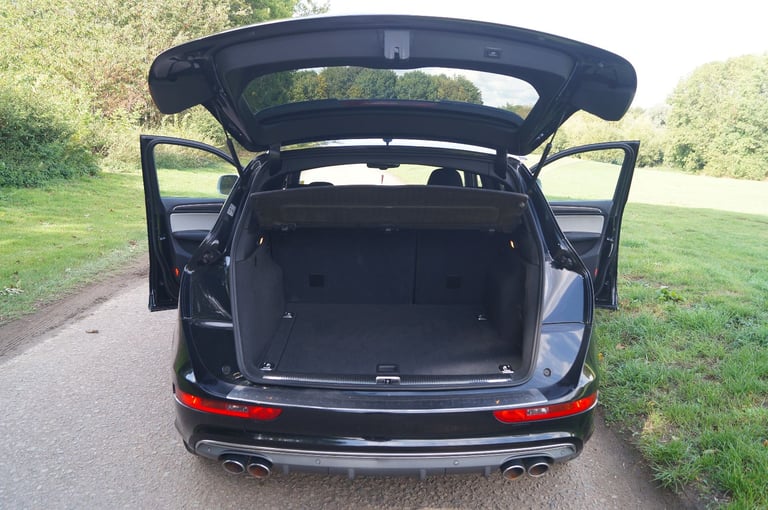 2014 Audi SQ5 3.0BiTDI V6 313bhp 8-Speed S-Line Quattro B&O FSH 3-key Camera 21" Towbar