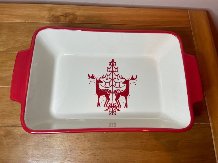Prima Design (New York) Deep Heavy Rectangular Lasagna Christmas Dish New !!