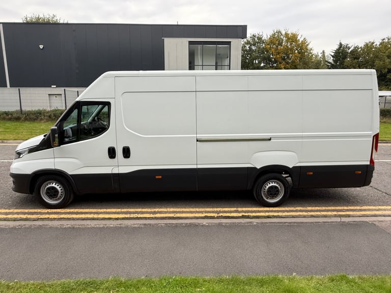 2022 Iveco Daily 2.3 High Roof Van 4100 WB XLWB PANEL VAN Diesel Manual