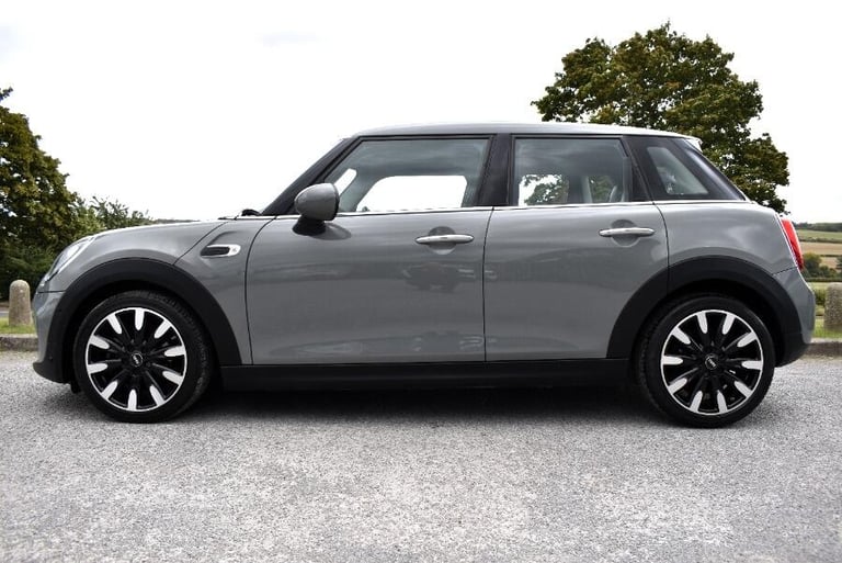 2019 MINI Hatch 1.5 Cooper Exclusive II 5dr Auto HATCHBACK PETROL Automatic