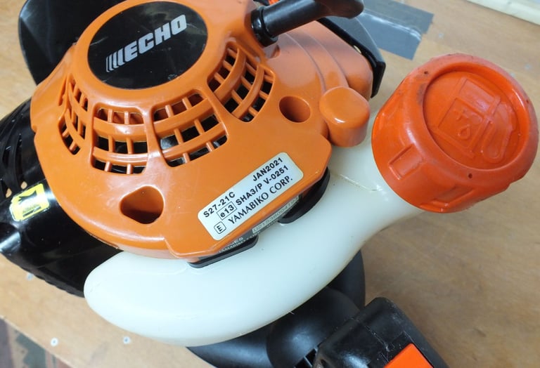 Echo HCR-185ES Double Sided Petrol Hedge Trimmer Stihl Husqvarna 