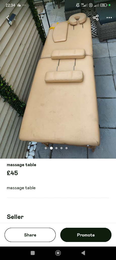 Massage bed
