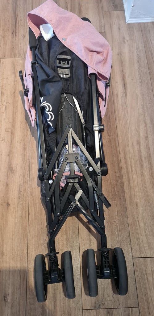 Cuggl Rowan Complete Stroller