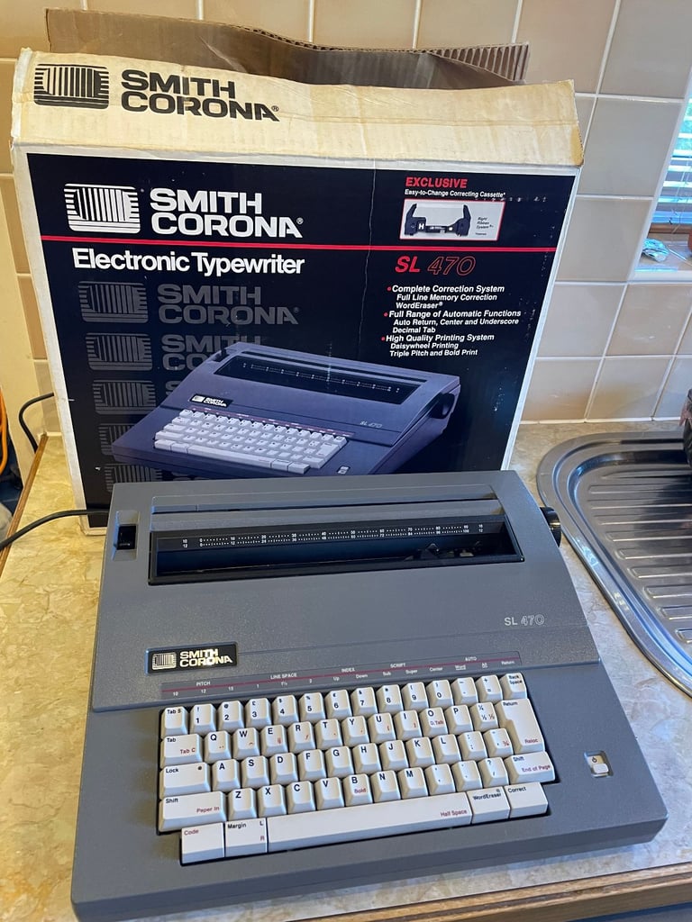 image for Smith Corona Electric Typewriter