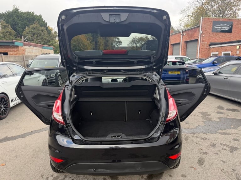 2013 Ford Fiesta 1.6 Titanium X 5dr Powershift HATCHBACK PETROL Automatic